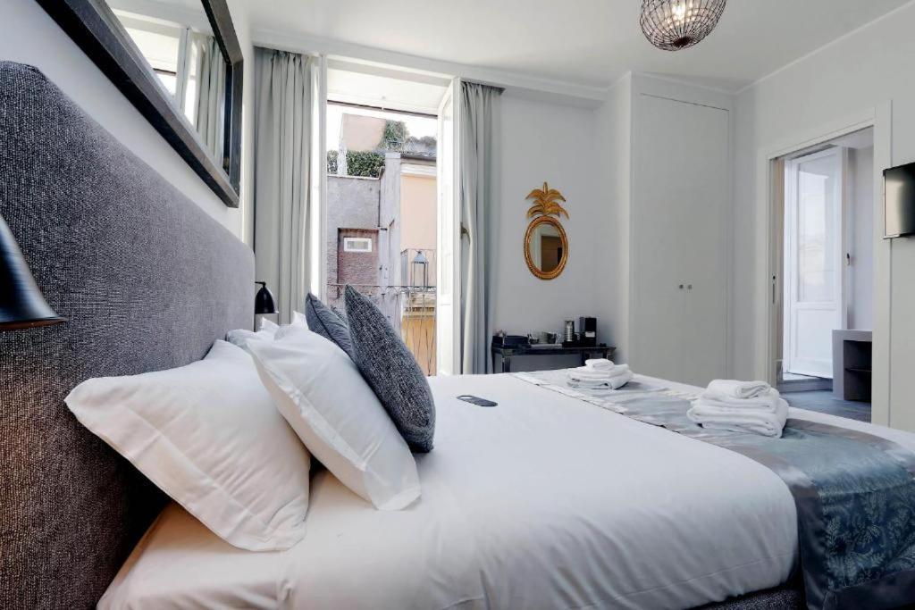 Boutique Suites Della Croce Roma Exterior foto