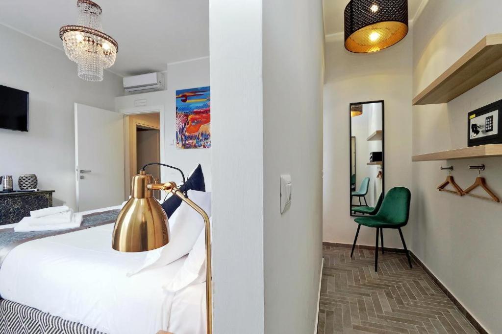 Boutique Suites Della Croce Roma Exterior foto